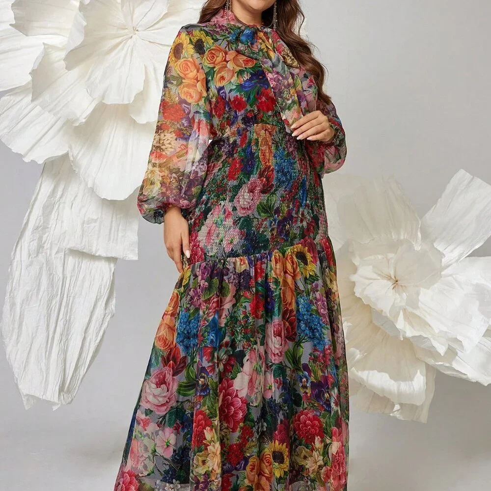 Multicolor Elegant Women's Plus Size Floral V-Neck Lantern Sleeve Maxi Dress - Picture 5 of 6
